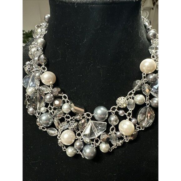 White House Black Market Huge Crystal, Pearl And Beaded Statement Necklace - Picture 1 of 4